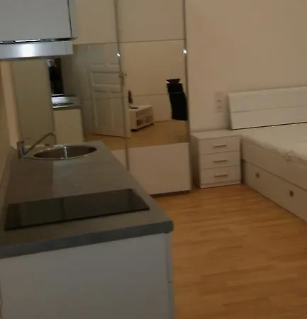 Apartamento Reznicka 3 *