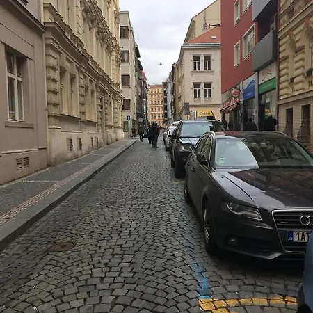 Reznicka 3 Апартаменты *