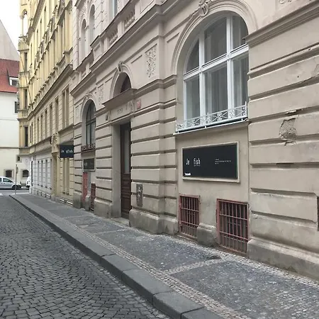 Reznicka 3 * Praga